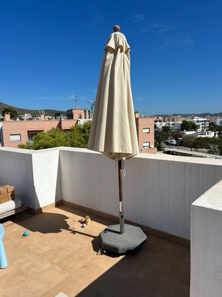 Sombrilla de exterior