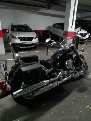 Yamaha Drag Star 650 Negra 2004