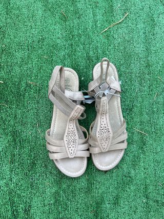 Sandalias Beige/Dorado Talla 40