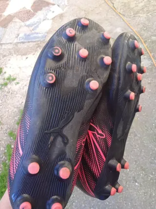 Scarpe da calcio Puma bambino, numero 36 italiano