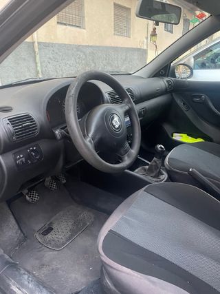 SEAT Leon 2003 ITV 2026