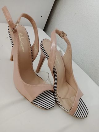 Zapatos de tacón beige y rayas NUEVOS