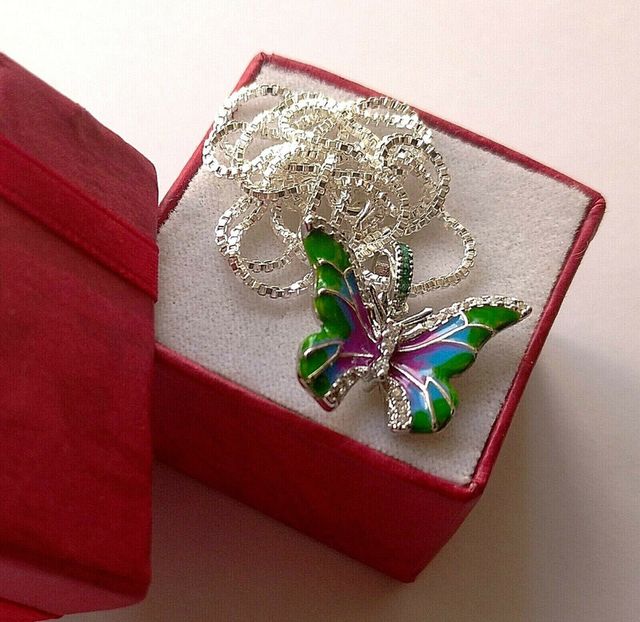 Ciondolo Farfalla con Catenina Argento