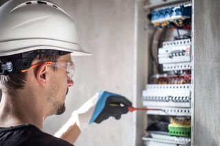 Instalador electricista autorizado