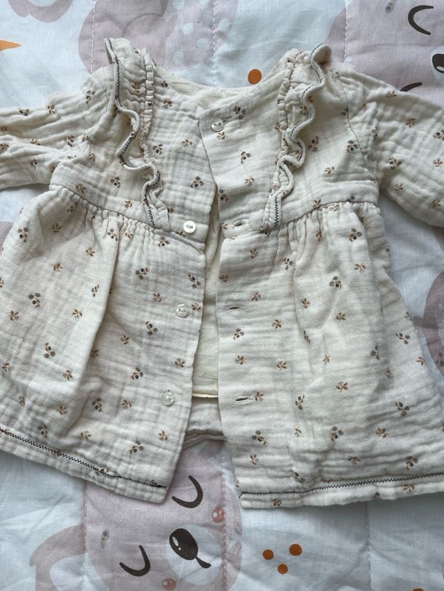 Vestido y braguita Zara floral Talla 3-6 meses