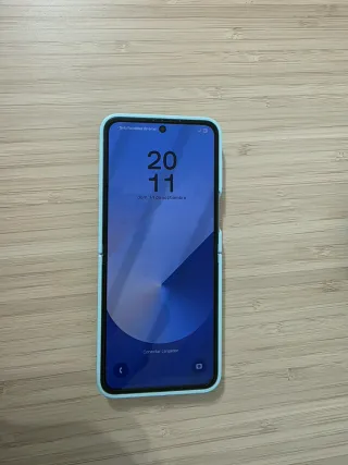 Samsung Galaxy Z Flip 6 Azul