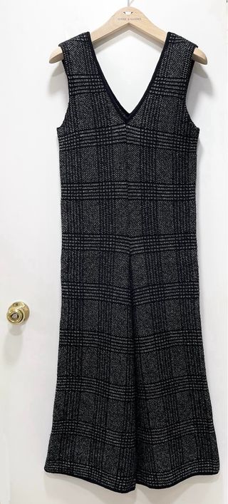 Mono punto en cuadros Zara 