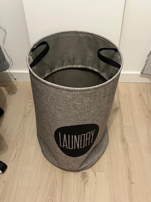 Cesta de lavandería plegable gris