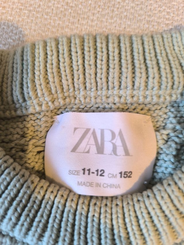 Jersey Zara verde talla 11/12 152cm
