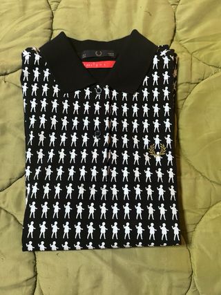 Polo Fred Perry talla XS o M. Mirar medidas :)
