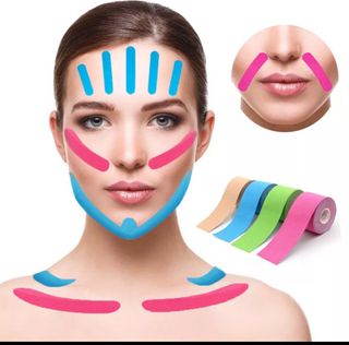 Una Modelo para práctica masaje ( mujer ) 