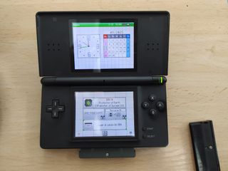 Nintendo DS Lite Negra PAL  + Estuche + Cargador