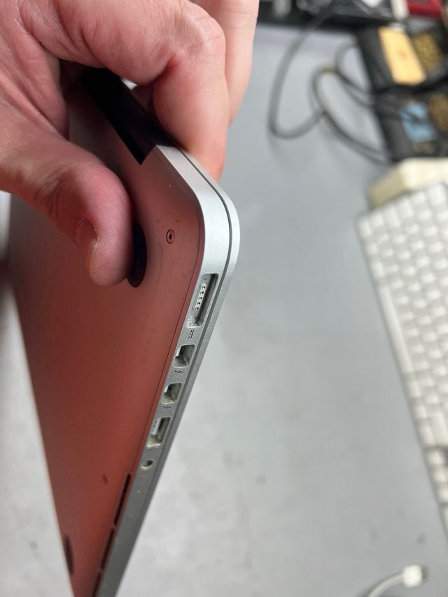 MacBook Pro 13 i7 16GB RAM 1TB SSD GARANTÍA.