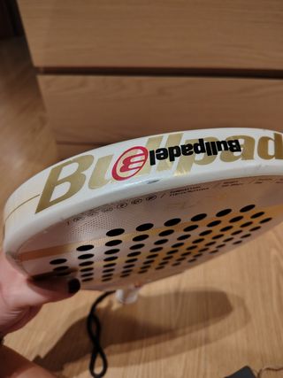 Pala Bullpadel Flow Woman 2024