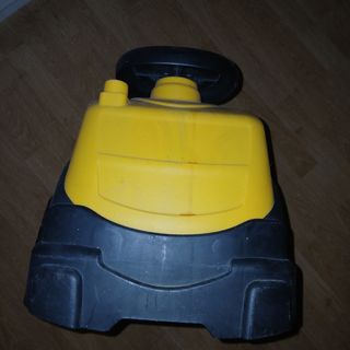 Camioncito para bebé amarillo y negro