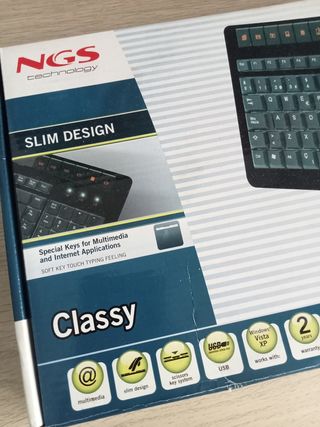 Teclado NGS Negro y Gris