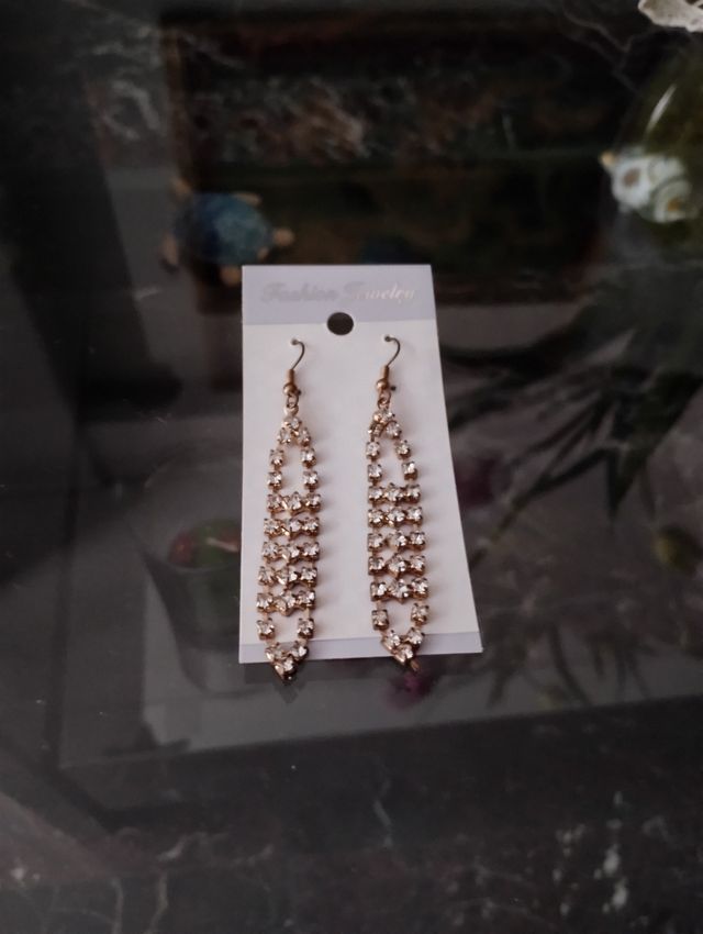 Orecchini pendenti con strass