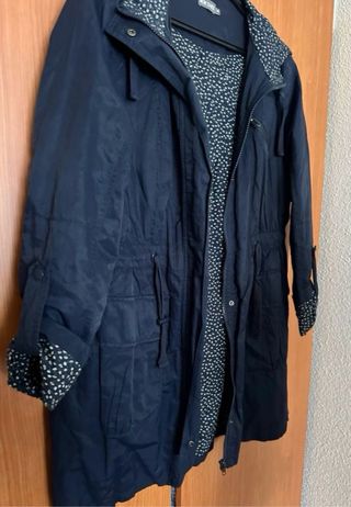 Parka azul marino talla 42