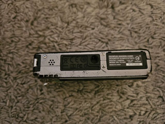 Câmara Olympus Tough tg820