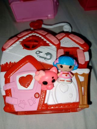 Mini Lalaloopsy con casita y mascota