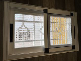 Ventana aluminio baño 85x50
