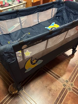 Cuna de viaje plegable