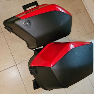 Tampas Ducati Multistrada 1200s GT Vermelhas