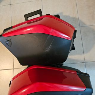 Tampas Ducati Multistrada 1200s GT Vermelhas