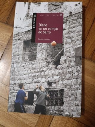 Diario en un campo de barro