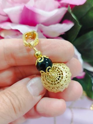 Catenina con ciondolo sardo bottone e coccu