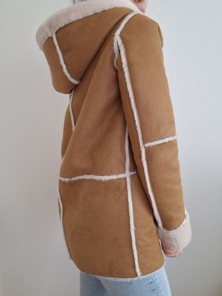 Chaqueta de mujer con forro polar.