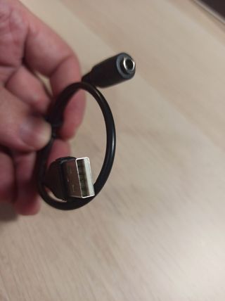 Cable USB a 5V con conector jack