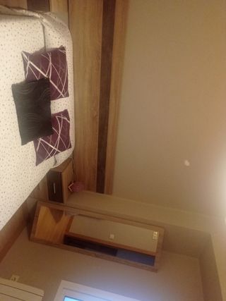 Dormitorio+armario (cama no)