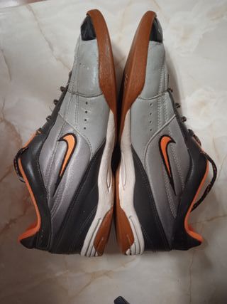Zapatillas Nike Fútbol Sala Gris Naranja NUEVAS