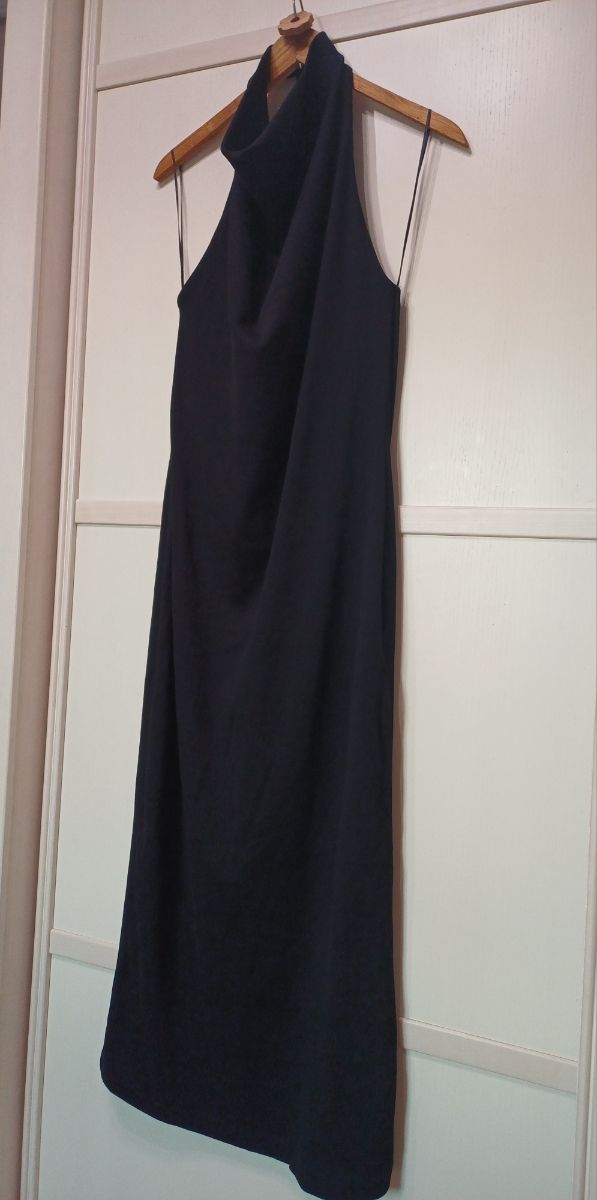 Vestido midi halter ZARA negro