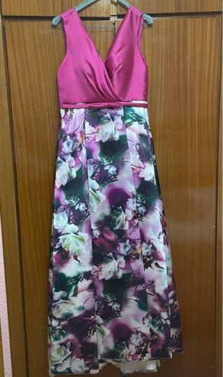 Vestido de ceremonia floral rosa