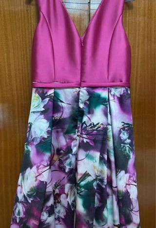 Vestido de ceremonia floral rosa