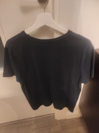 Camiseta manga corta azul marino. Talla L