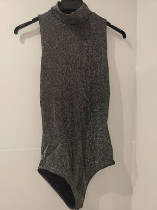 Body fiesta plateado y negro