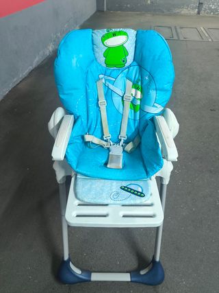 Trona Chicco bebé azul con estampado