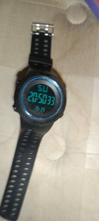 Reloj Digital Negro