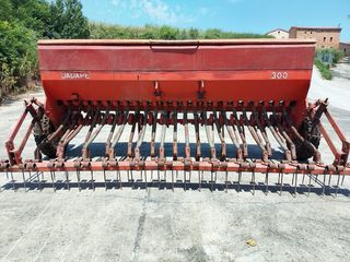 Sembradora Jadape 300 - 3m - 23 botas