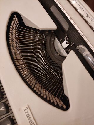 Máquina de escribir Olympia