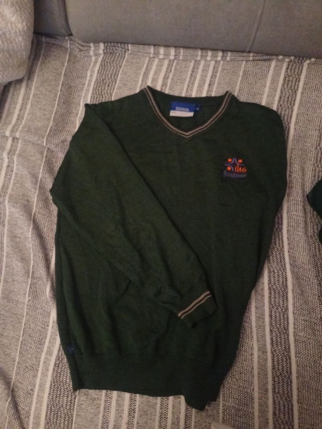 Jersey Uniforme Colegio Verde V-Neck