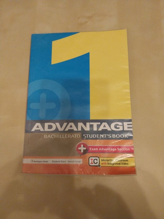 ADVANTAGE 1 FOR BACHILLERATO 1. ST'S BOOK
