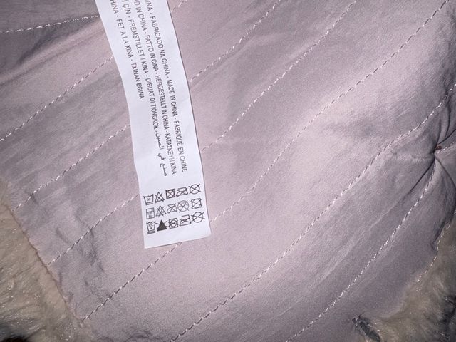 Abrigo Zara bebé gris con pelo talla 2/3 años