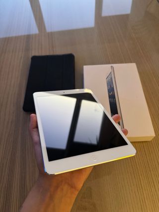 iPad mini 2 blanco