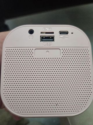Altavoz con Karaoke Nuevo. Última unidad.