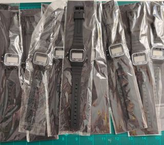 Lote 10 relojes estilo vintage. Nuevos. 