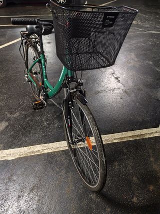 Bicicleta de paseo CONOR verde